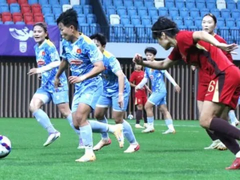 Tuyển nữ Việt Nam thua Trung Quốc 0-2