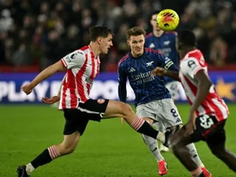 Nóng BXH Ngoại hạng Anh 2025/26 - Vòng 26 mới nhất: Nóng bỏng ngôi đầu