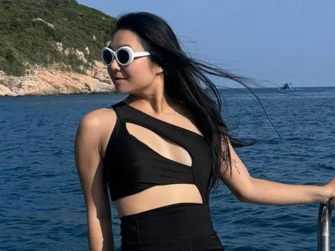 Nữ ca sĩ Việt bị trộm hành lý tại Đức, mất đi 1 thứ là tài sản quý giá nhất