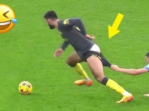 Video những pha bóng khiến CĐV cười ra nước mắt