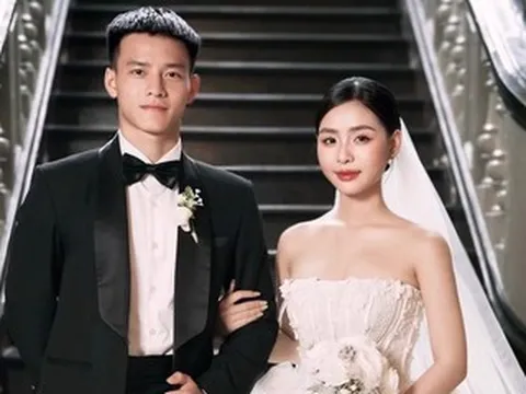 Nửa kia xinh đẹp của các cầu thủ U23 Việt Nam