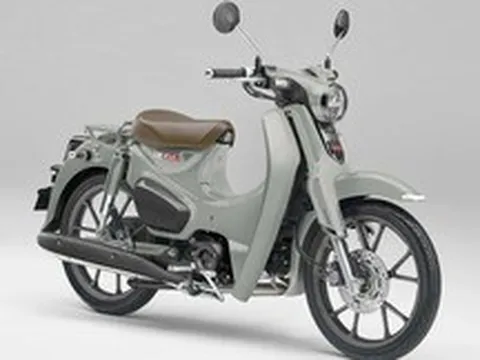 Huyền thoại xe số vạn người mê Honda Super Cub lột xác ngoạn mục, giới đại gia Việt đứng ngồi không yên