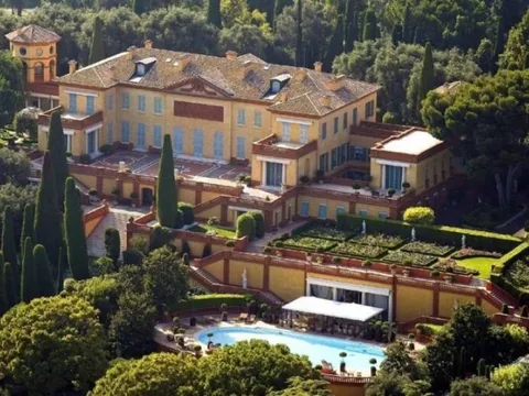 Chiêm ngưỡng 10 ngôi nhà siêu đẹp trên thế giới 1