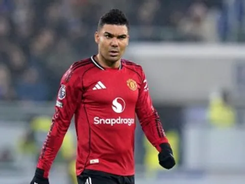 Casemiro muốn tái hợp Luka Modric ở AC Milan