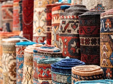 Tấm thảm Iran giá bằng cả biệt thự: Tại sao giới siêu giàu sẵn sàng chờ hàng chục năm để sở hữu?