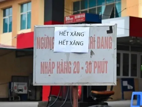 Khuyến khích làm việc từ xa để tiết kiệm nhiên liệu trong bối cảnh giá xăng dầu tăng cao