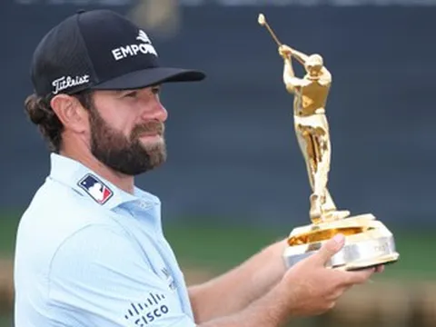 Cameron Young nhận 118 tỷ The Players Championship với cú đánh để đời