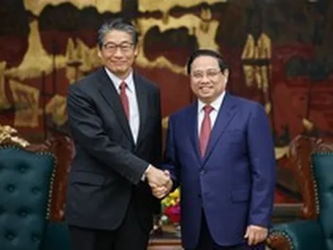 Gặp Đại sứ nước châu Á muốn xả 80 triệu thùng dầu, Thủ tướng đề nghị cho Việt Nam tiếp cận nguồn xuất kho