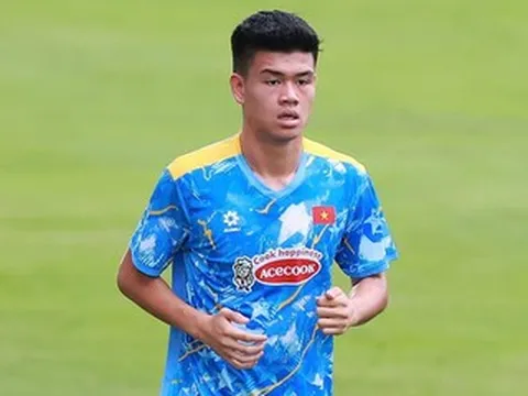 Trung vệ cao nhất U23 Việt Nam sẵn sàng đấu Thái Lan, Trung Quốc