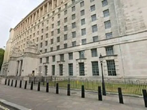 Biết gì về hầm trú ẩn tuyệt mật của Anh?