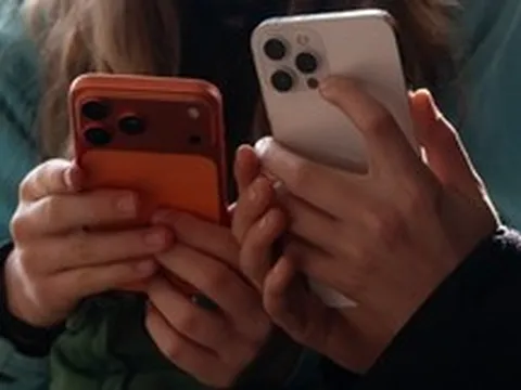 Công cụ hack iPhone mới bị lộ có thể âm thầm chiếm quyền hàng trăm triệu thiết bị chỉ qua một cú nhấp