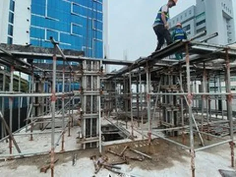 Giá vật liệu xây dựng tăng mạnh: Người dân, doanh nghiệp chật vật xoay xở