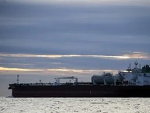 Nga triển khai lực lượng hộ tống vũ trang để bảo vệ các tàu thương mại