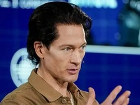 Con người có thể bất tử hay không khi khoa học tiến sát giới hạn tuổi thọ và đối mặt quy luật tự nhiên khắc nghiệt