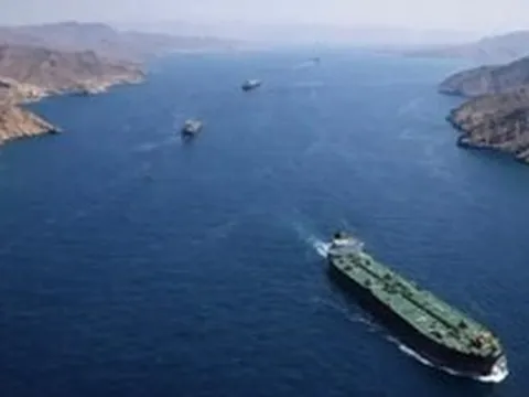 Lý do Iran giữ thế 'thượng phong' tại eo biển Hormuz