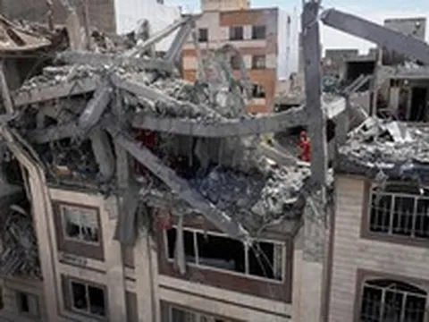 Trung Đông sau 1 tháng xung đột: Iran trở thành sợi "gân gà" với Mỹ?