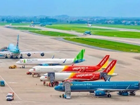 Hàng không điều chỉnh đường bay, giá vé trong tháng 4 để bù đắp chi phí