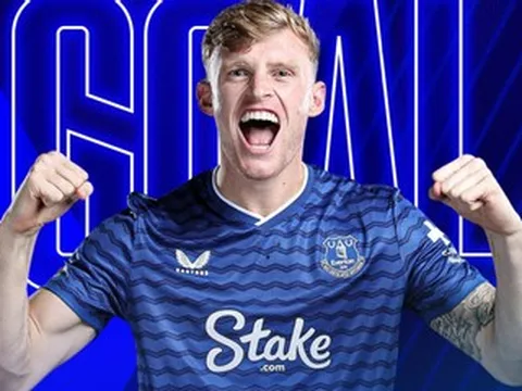 Tin tức về chuyển nhượng 4/4: MU mua Branthwaite, Liverpool lấy Bremer