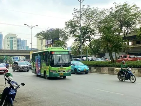 Hà Nội chưa có chủ trương miễn phí xe buýt cho toàn dân