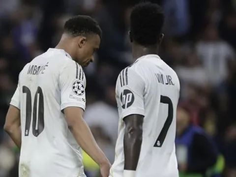 Real Madrid run rẩy: Khi Vinicius và Mbappe là tội đồ