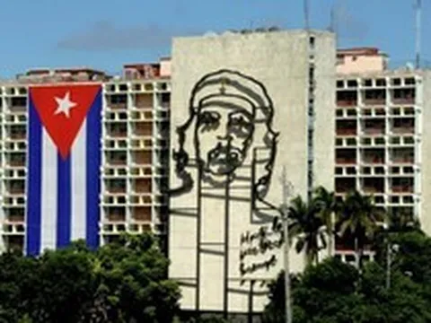 Công ty đến từ một nước sắp được phép quản lý sản xuất công nghiệp tại Cuba