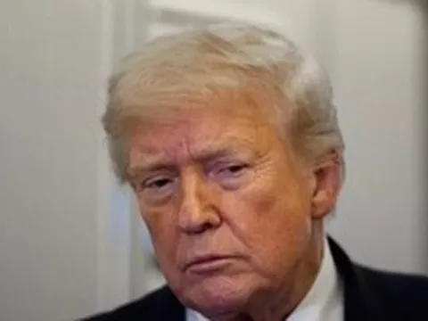 Tổng thống Mỹ Trump lộ ‘điểm yếu chí tử’ vì Iran