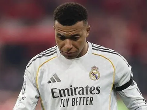 Báo động đỏ cho Mbappe sau 2 năm đến Real Madrid