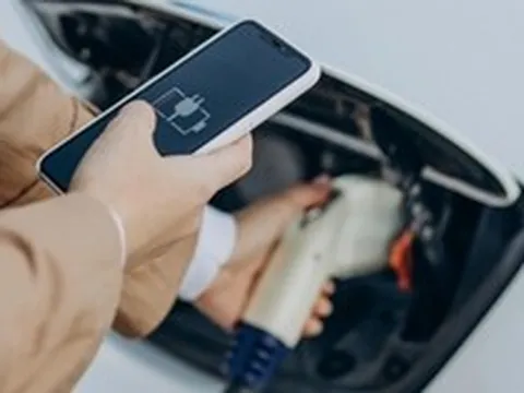 Trung Quốc gây chấn động với công nghệ pin xe điện "nhanh như đổ xăng": Sạc từ 5% đến 95% trong 9 phút