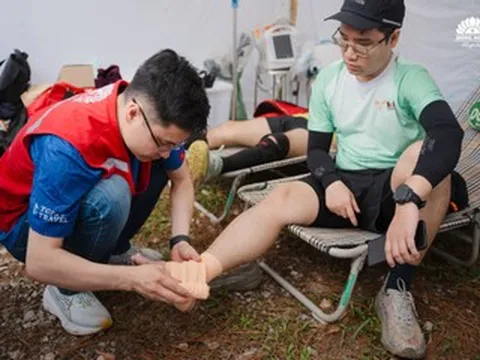 BVĐK Hồng Ngọc bảo trợ y tế tại giải chạy Hanoi Mountain Trail