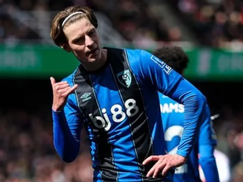 Tin tức về chuyển nhượng 22/4: MU tranh Alex Scott, Liverpool ký Leao