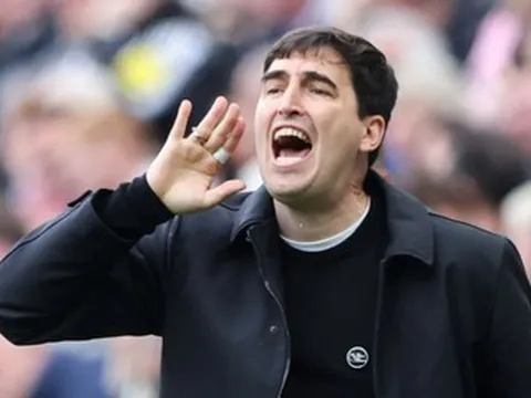 Lộ diện ứng viên số 1 thay Rosenior dẫn dắt Chelsea