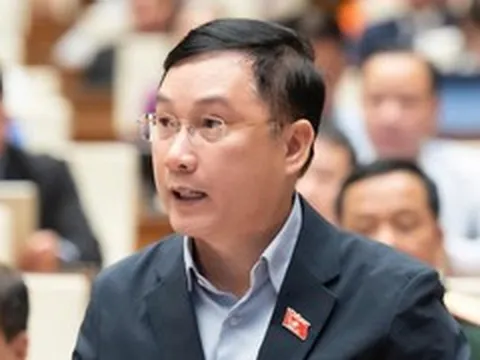 ĐBQH: Đề xuất kiểm soát tín dụng bất động sản, ưu tiên vốn cho sản xuất