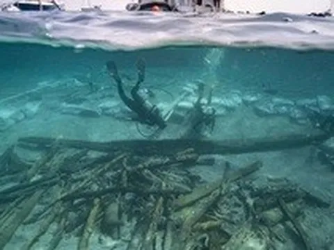 Sau 2.200 năm, một thứ từ "tàu ma" vẫn nguyên vẹn