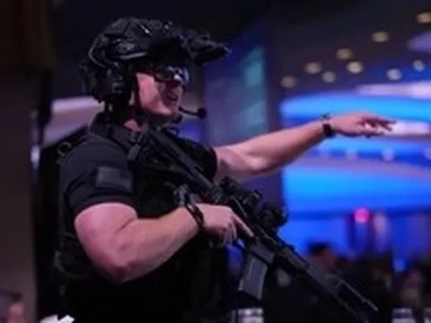 Mật vụ Mỹ phản ứng ra sao khi tổng thống gặp nguy hiểm?