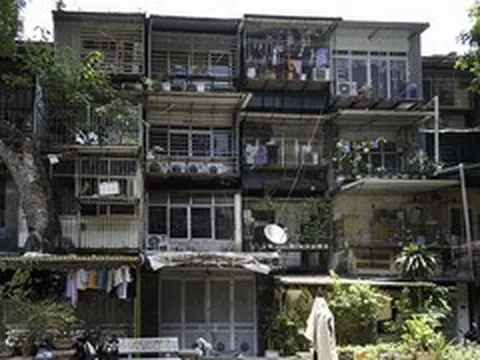 Nhà tập thể cũ Hà Nội giá hàng trăm triệu đồng/m²