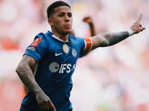 Tin tức về chuyển nhượng 3/5: MU kết Conceicao, Arsenal lấy Enzo