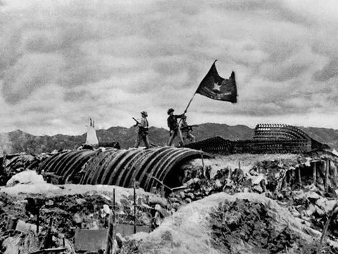 Chiến thắng lịch sử Điện Biên Phủ (7/5/1954) - Bản anh hùng ca vang vọng mãi