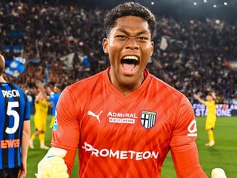 Tin tức về chuyển nhượng 8/5: MU ký Zion Suzuki, Barca lấy Gordon