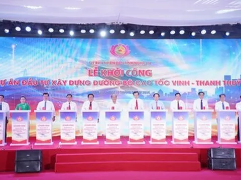 Khởi công Dự án đầu tư xây dựng đường bộ cao tốc Vinh – Thanh Thuỷ