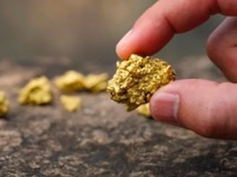 Đang đào quặng bỗng phát hiện mỏ vàng 90 triệu tấn nằm ngay cạnh, có thể làm rung chuyển thị trường kim loại quý