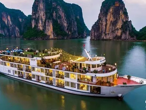 Tàu thủy hybrid: Cơ hội mở đường cho du lịch biển xanh