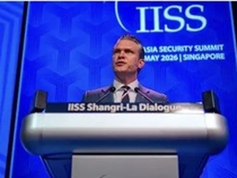 Ông Hegseth: Mỹ sẽ không tài trợ cho các thành viên giàu có NATO nữa