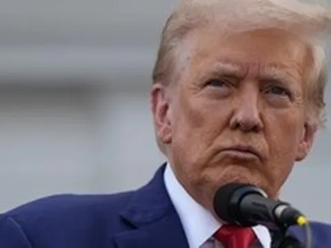 Ông Donald Trump vạch "lằn ranh đỏ" với Iran