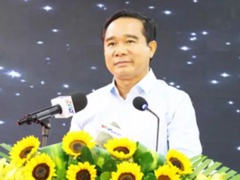 Chủ tịch TP.HCM: Sẽ biến những dự án ngủ quên thành nhà máy, công trình hiện đại