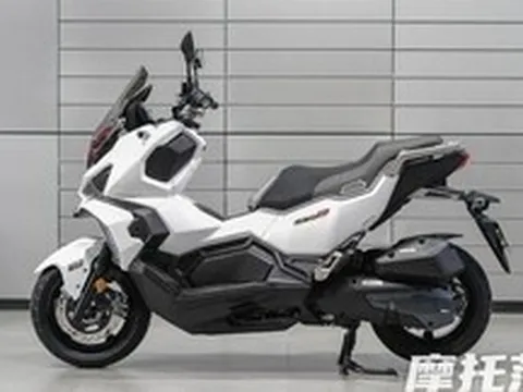 Mẫu xe máy này của nhà SYM có thể được coi là “quái vật đường dài” 150cc với bình xăng 15,2L, chạy gần 800 km một bình