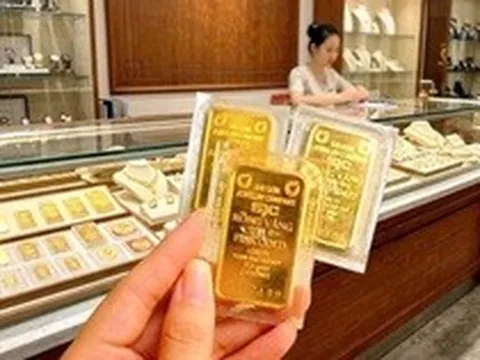 Chuyên gia dự báo giá vàng tuần tới có thể giảm 100 - 200 USD/ounce