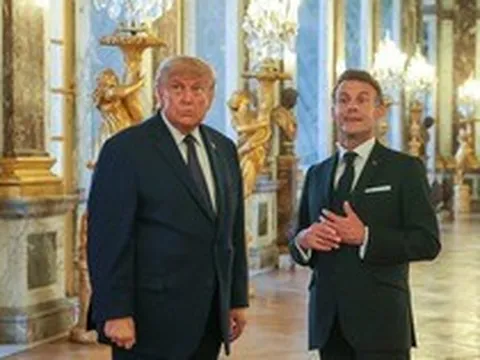 Tôi muốn ký ngay với Iran: Yêu cầu bất ngờ của Tổng thống Trump khiến Điện Élysée chạy đua trong đêm