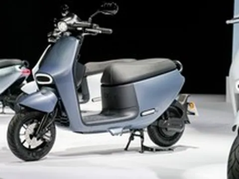 Xe điện “sinh ra cho nữ giới” của Gogoro: sàn phẳng chứa được vali 28 inch và bài toán khi về Việt Nam