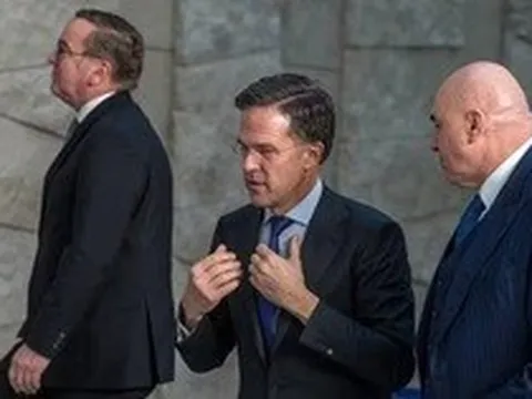 Italy phản ứng gắt sau phát biểu gây tranh cãi của lãnh đạo NATO