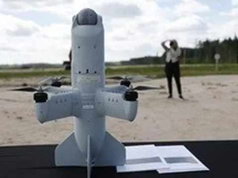 Latvia tung lá chắn mới sát biên giới Nga và Belarus